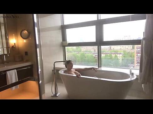 ❤️ Керемет сәби Жуынатын бөлмеде оның кискасын құмарта тартып жатыр ❤️❌ Порно бойынша бізде ❤