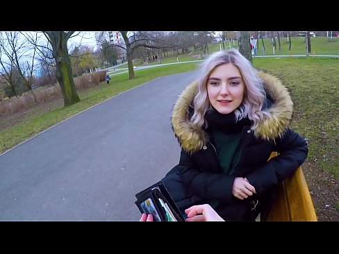 ❤️ Ақша үшін бейтаныс адамның ыстық спермасын жұтады - парктегі минет Ева Элфи ❤️❌ Порно бойынша бізде ❤
